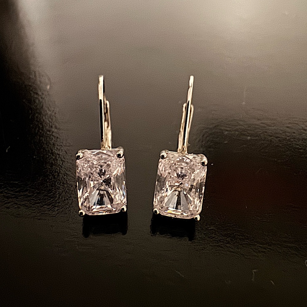 Emerald Fake Crystal Gem Dangle Drop Earrings